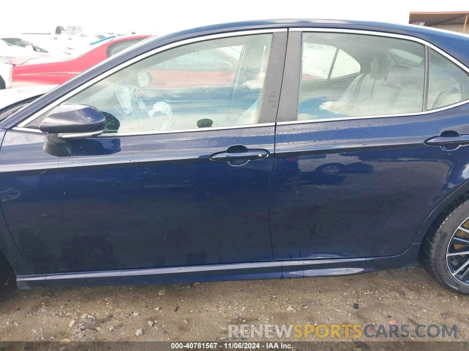 14 Photograph of a damaged car 4T1G11AKXNU622831 TOYOTA CAMRY 2022