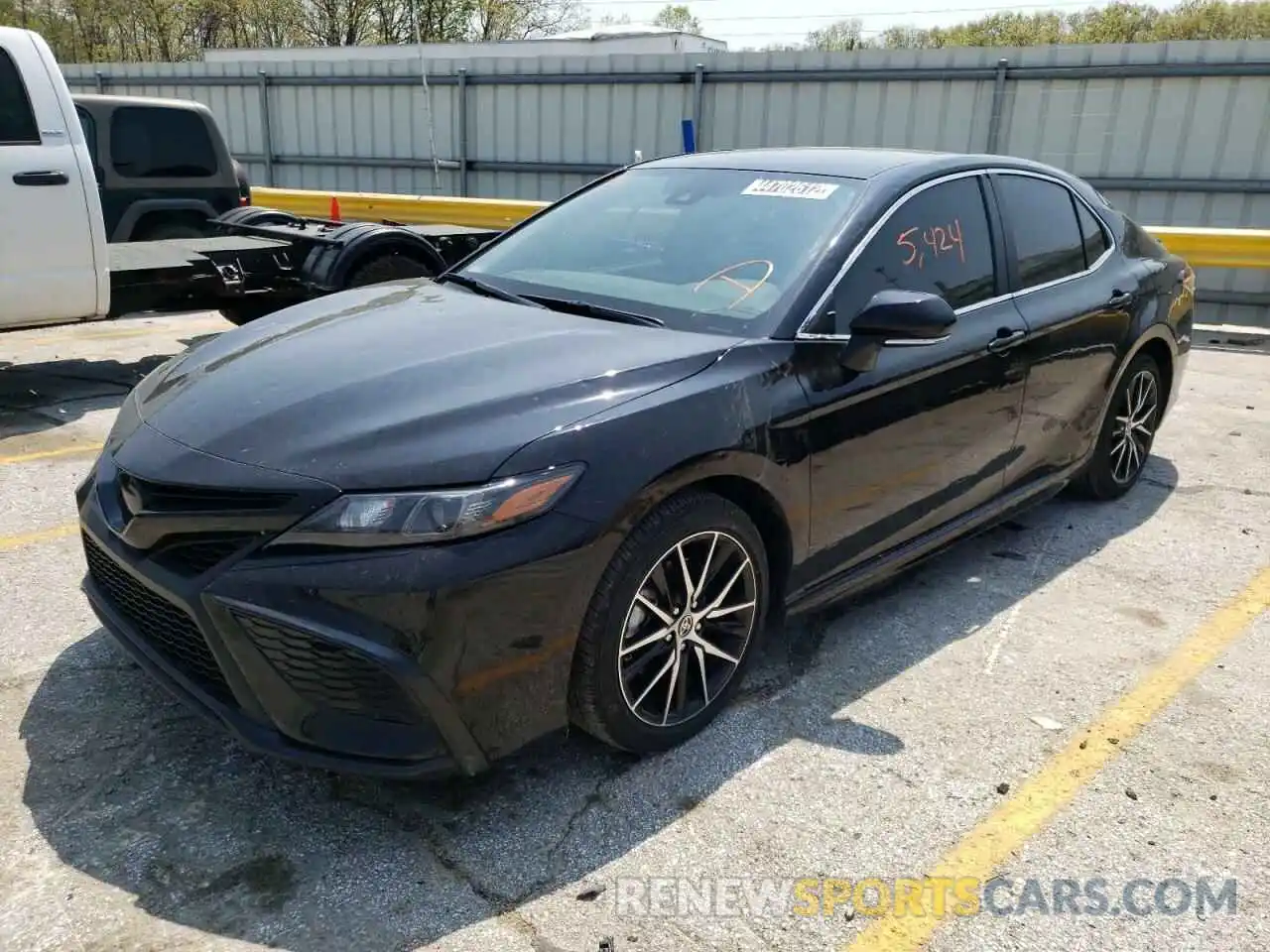 2 Photograph of a damaged car 4T1G11AKXNU658888 TOYOTA CAMRY 2022