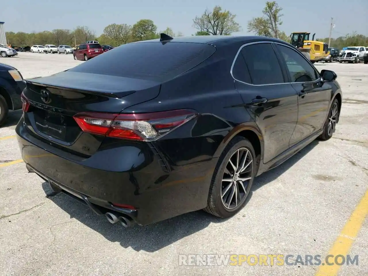 4 Photograph of a damaged car 4T1G11AKXNU658888 TOYOTA CAMRY 2022