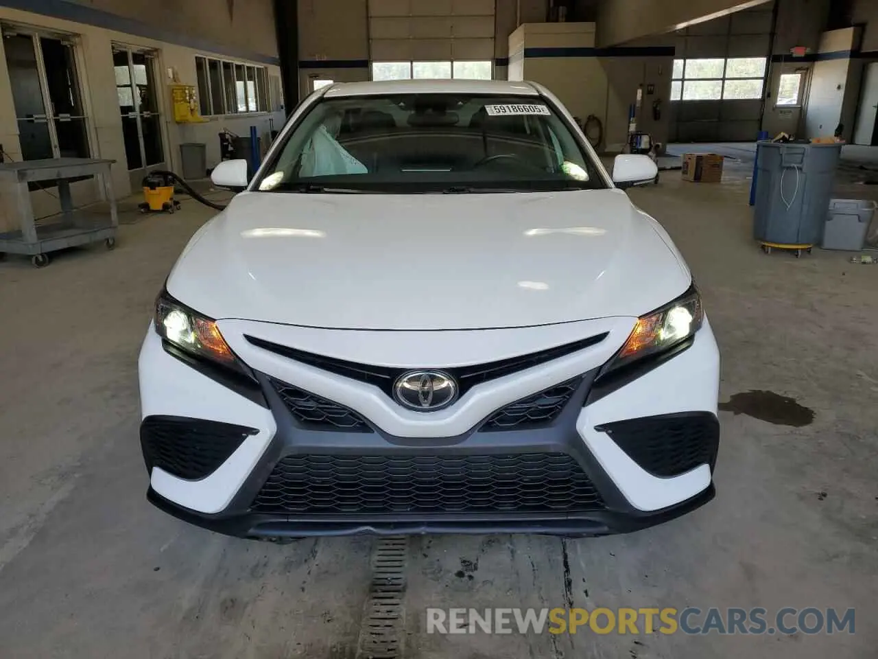 5 Photograph of a damaged car 4T1G11AKXNU665467 TOYOTA CAMRY 2022