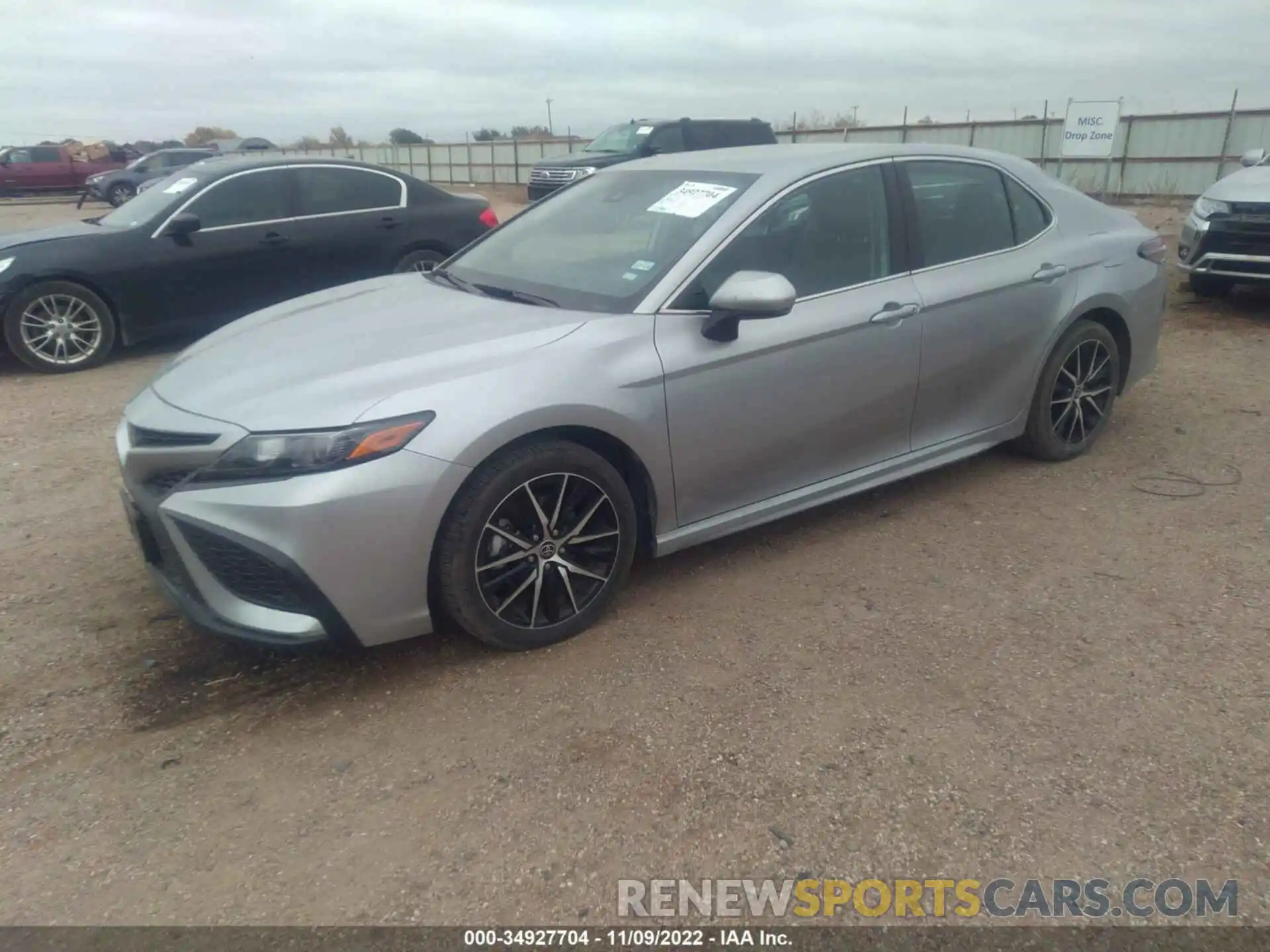 2 Photograph of a damaged car 4T1G11AKXNU684004 TOYOTA CAMRY 2022