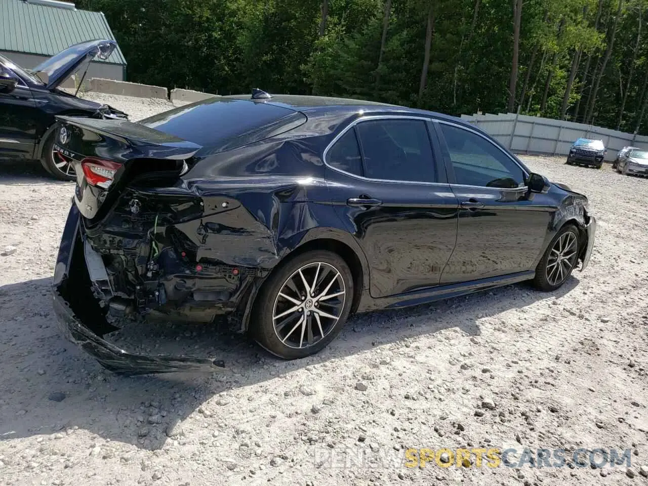 3 Photograph of a damaged car 4T1G11AKXNU700010 TOYOTA CAMRY 2022