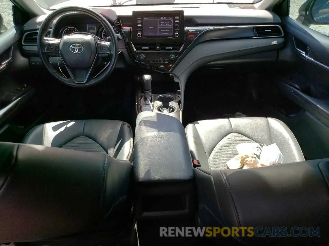 8 Photograph of a damaged car 4T1G11AKXNU700010 TOYOTA CAMRY 2022