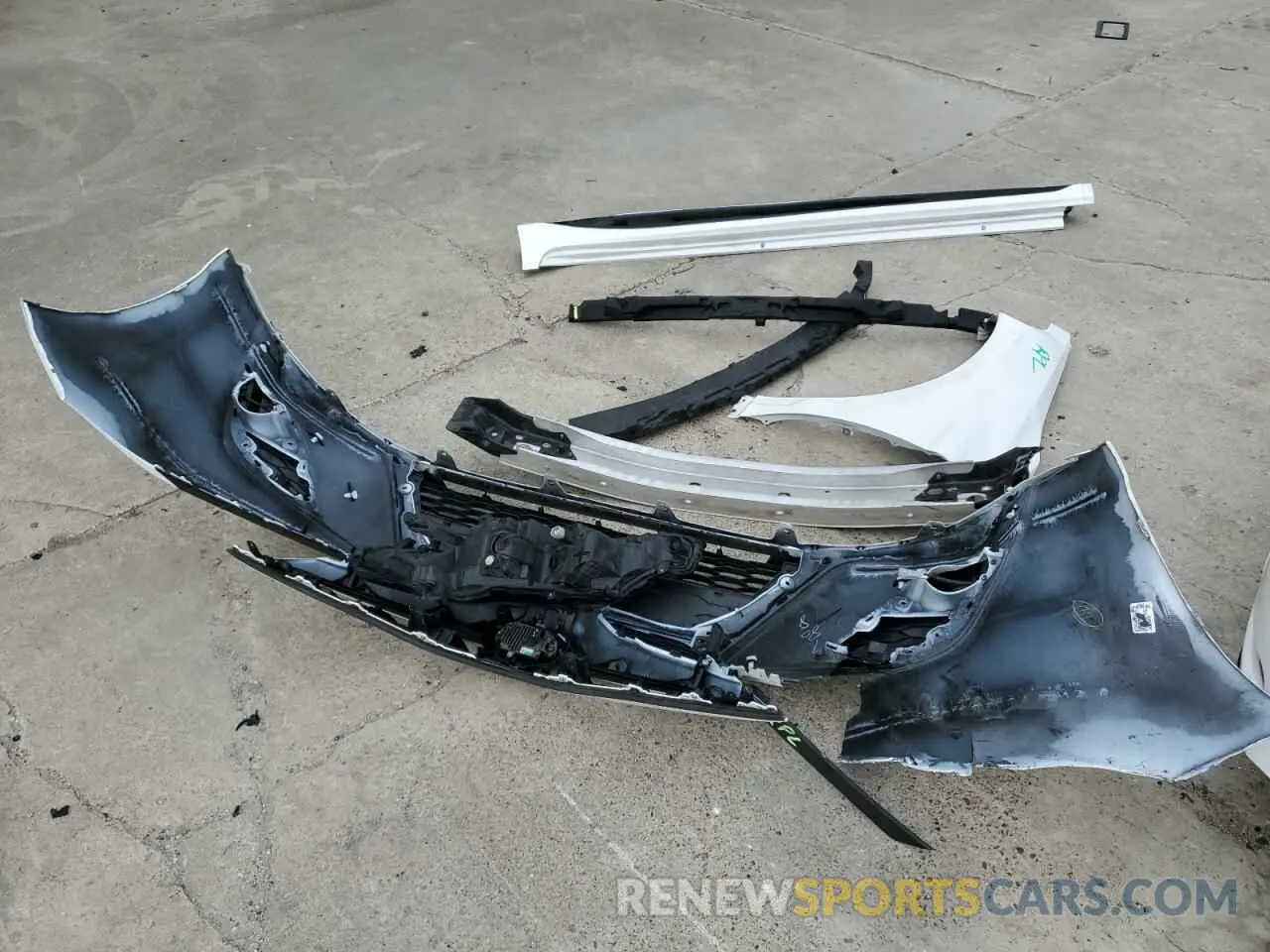 12 Photograph of a damaged car 4T1G11AKXNU713081 TOYOTA CAMRY 2022