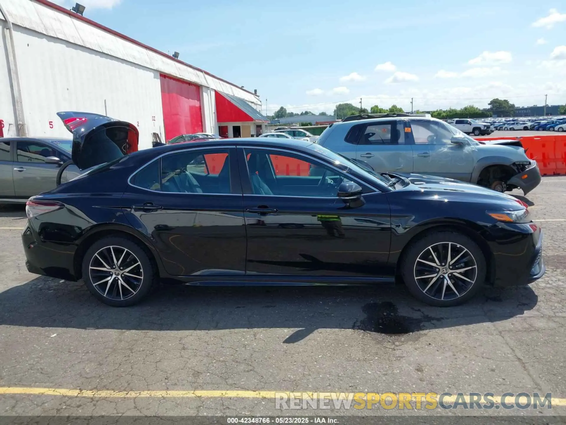 13 Photograph of a damaged car 4T1G11BK1NU050000 TOYOTA CAMRY 2022