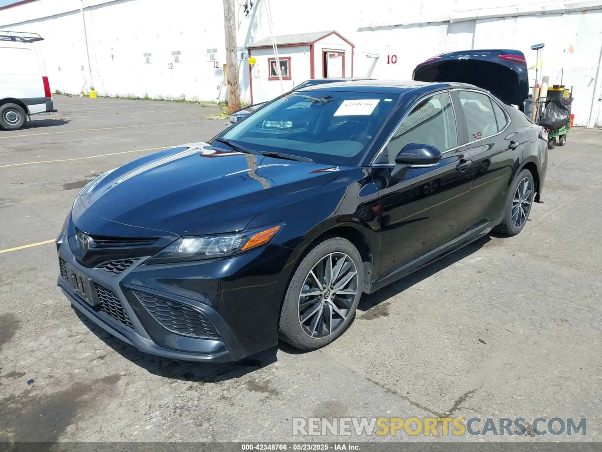 2 Photograph of a damaged car 4T1G11BK1NU050000 TOYOTA CAMRY 2022