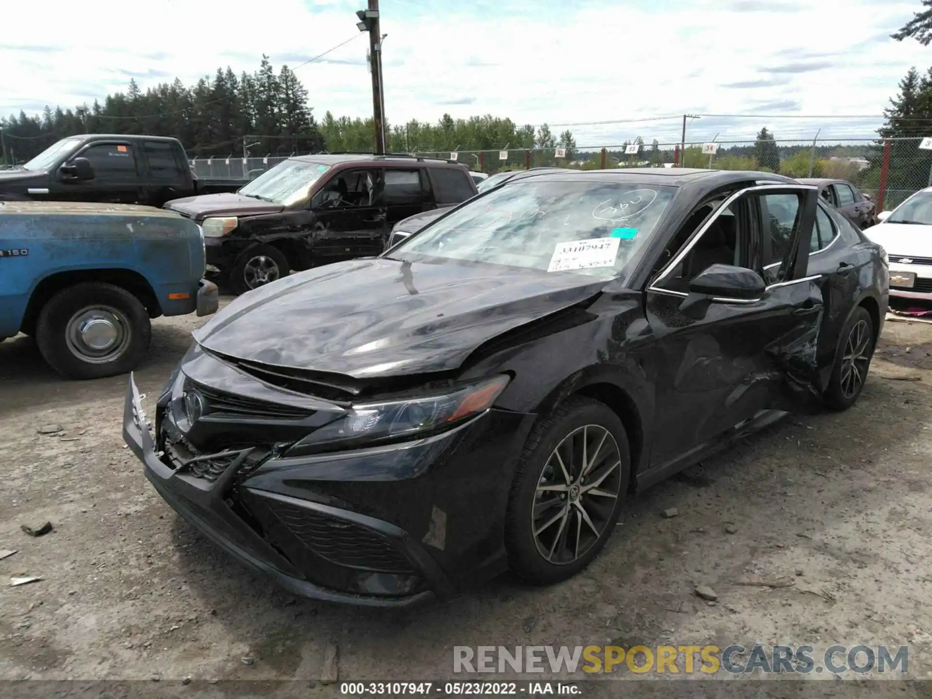 2 Photograph of a damaged car 4T1G11BK1NU055357 TOYOTA CAMRY 2022