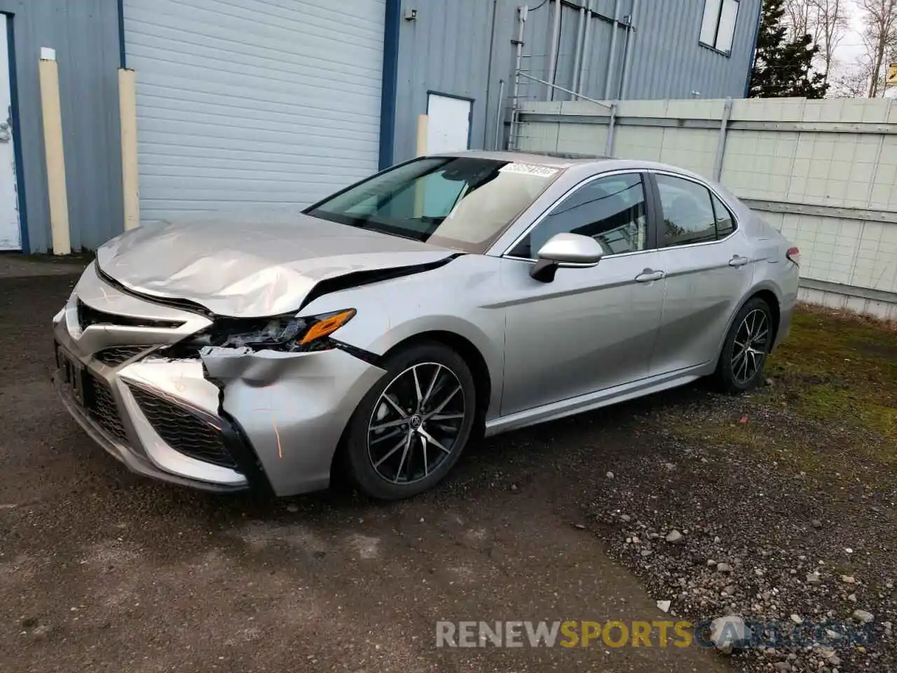 1 Photograph of a damaged car 4T1G11BK1NU059831 TOYOTA CAMRY 2022