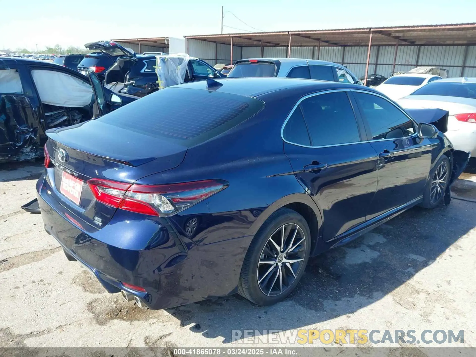4 Photograph of a damaged car 4T1G11BK1NU062065 TOYOTA CAMRY 2022