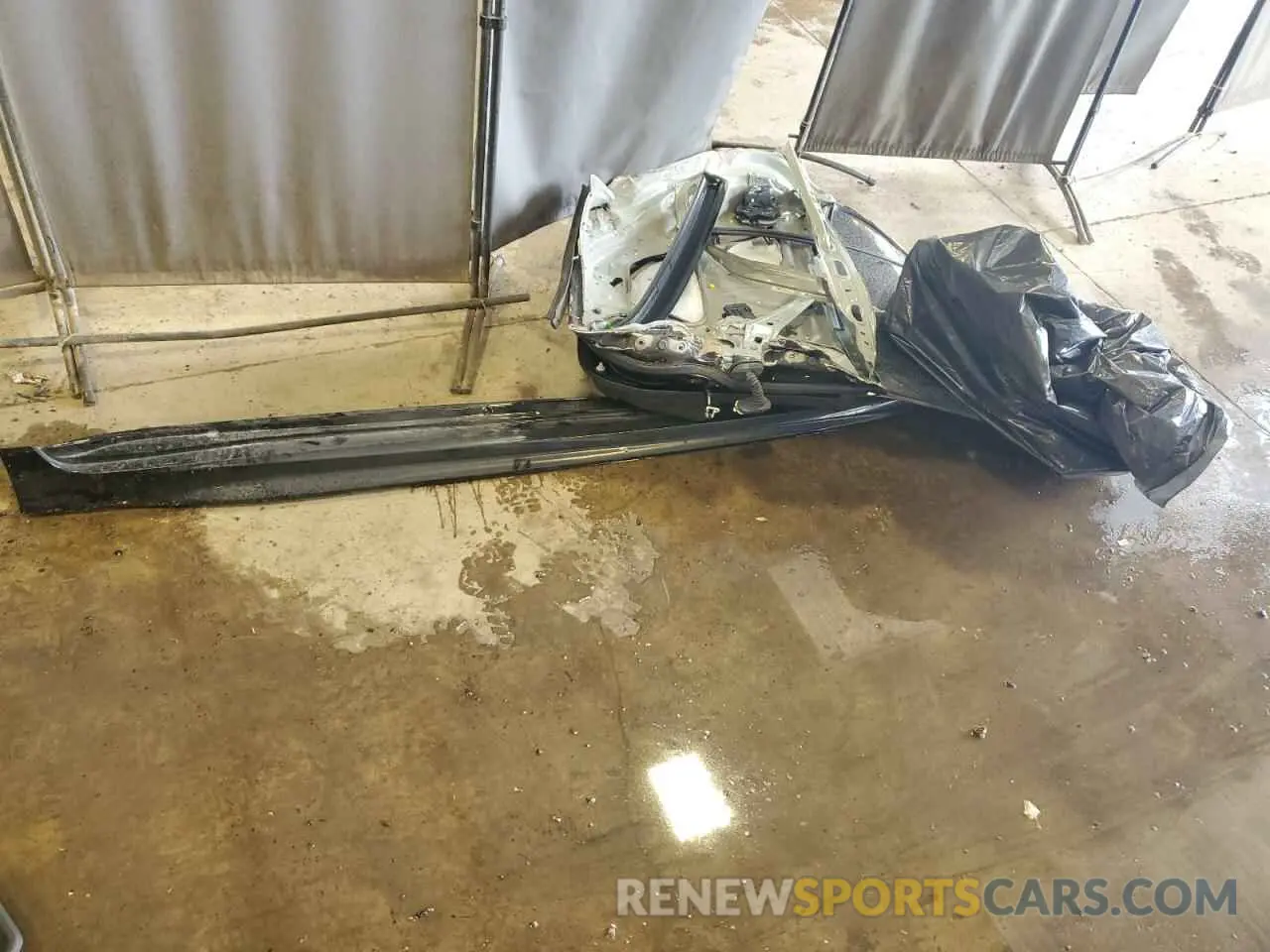 12 Photograph of a damaged car 4T1G11BK2NU049065 TOYOTA CAMRY 2022