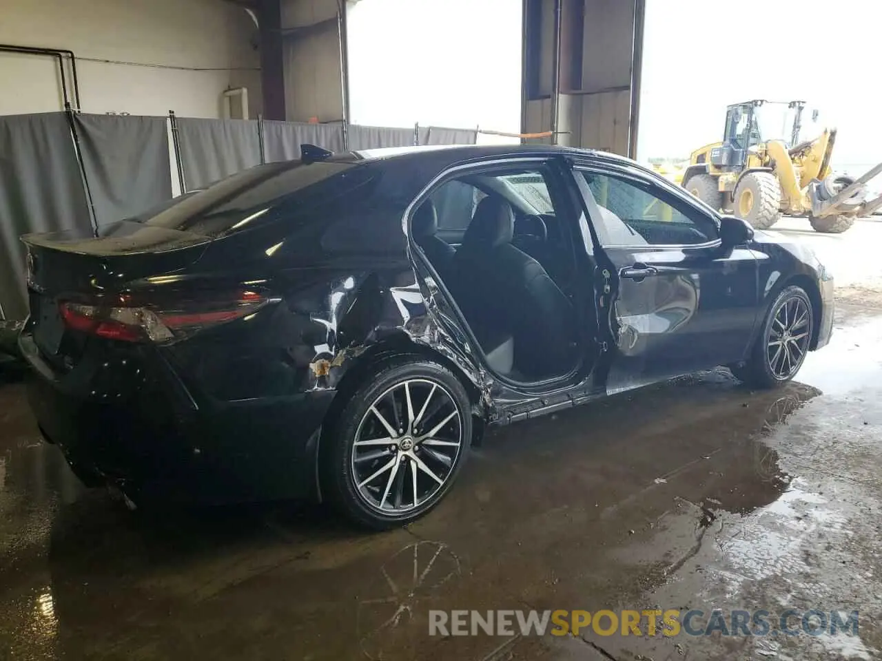 3 Photograph of a damaged car 4T1G11BK2NU049065 TOYOTA CAMRY 2022