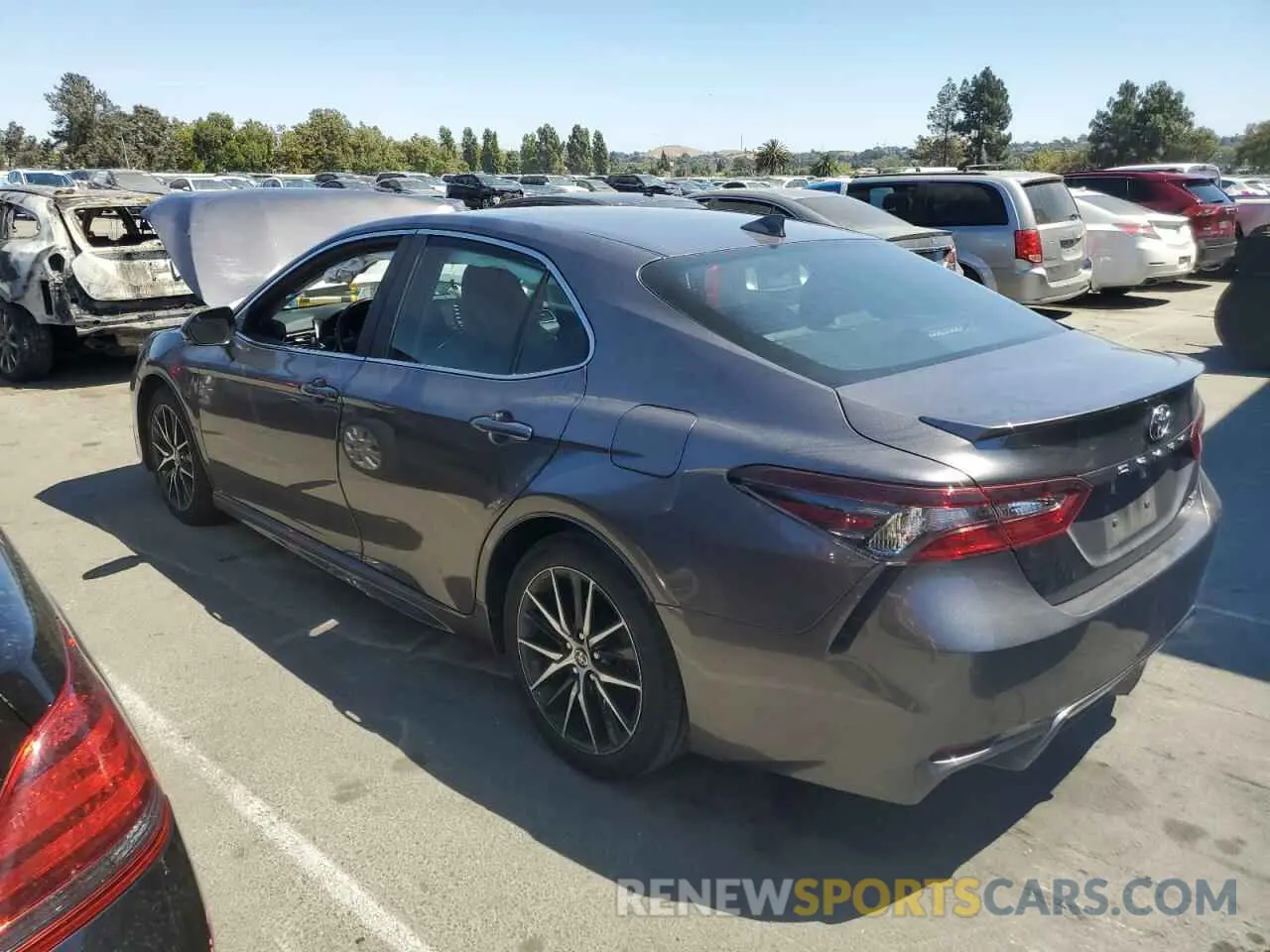 2 Photograph of a damaged car 4T1G11BK2NU049471 TOYOTA CAMRY 2022