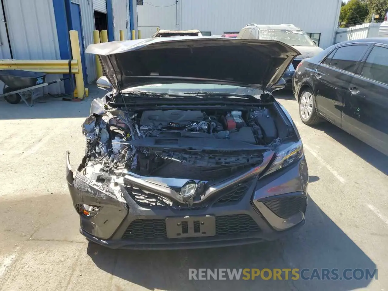 5 Photograph of a damaged car 4T1G11BK2NU049471 TOYOTA CAMRY 2022