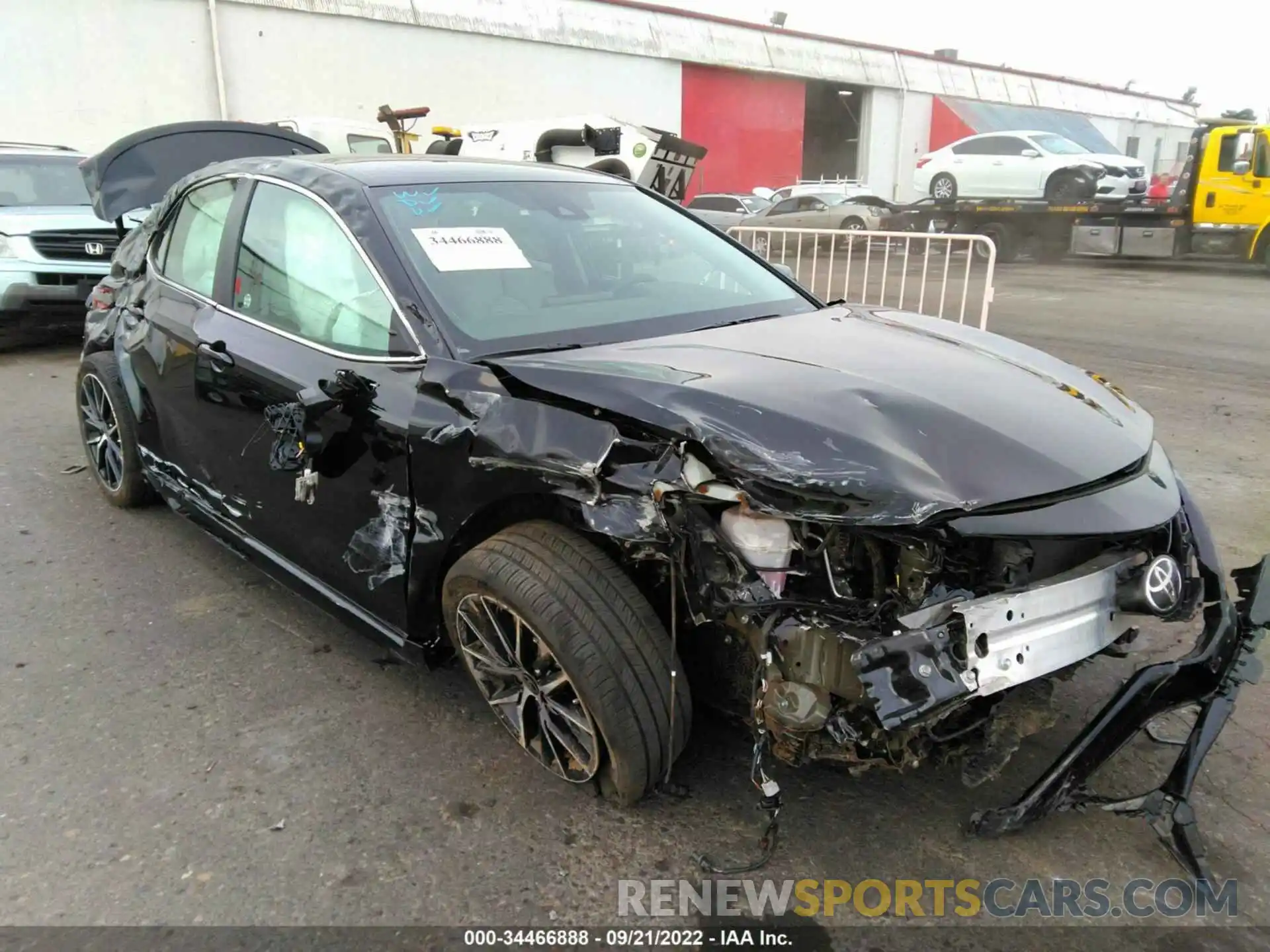 1 Photograph of a damaged car 4T1G11BK2NU072037 TOYOTA CAMRY 2022