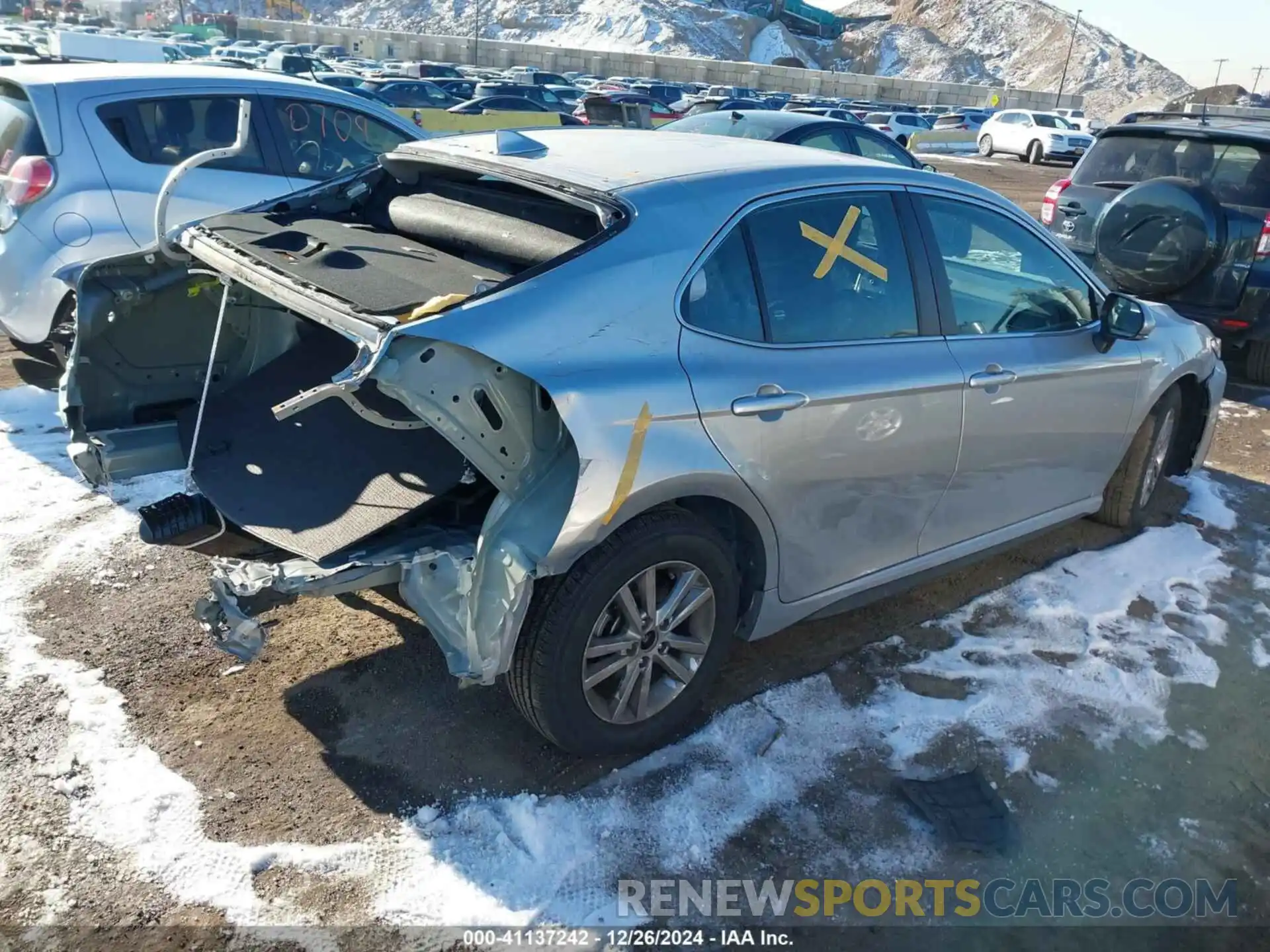 4 Photograph of a damaged car 4T1G11BK2NU072488 TOYOTA CAMRY 2022