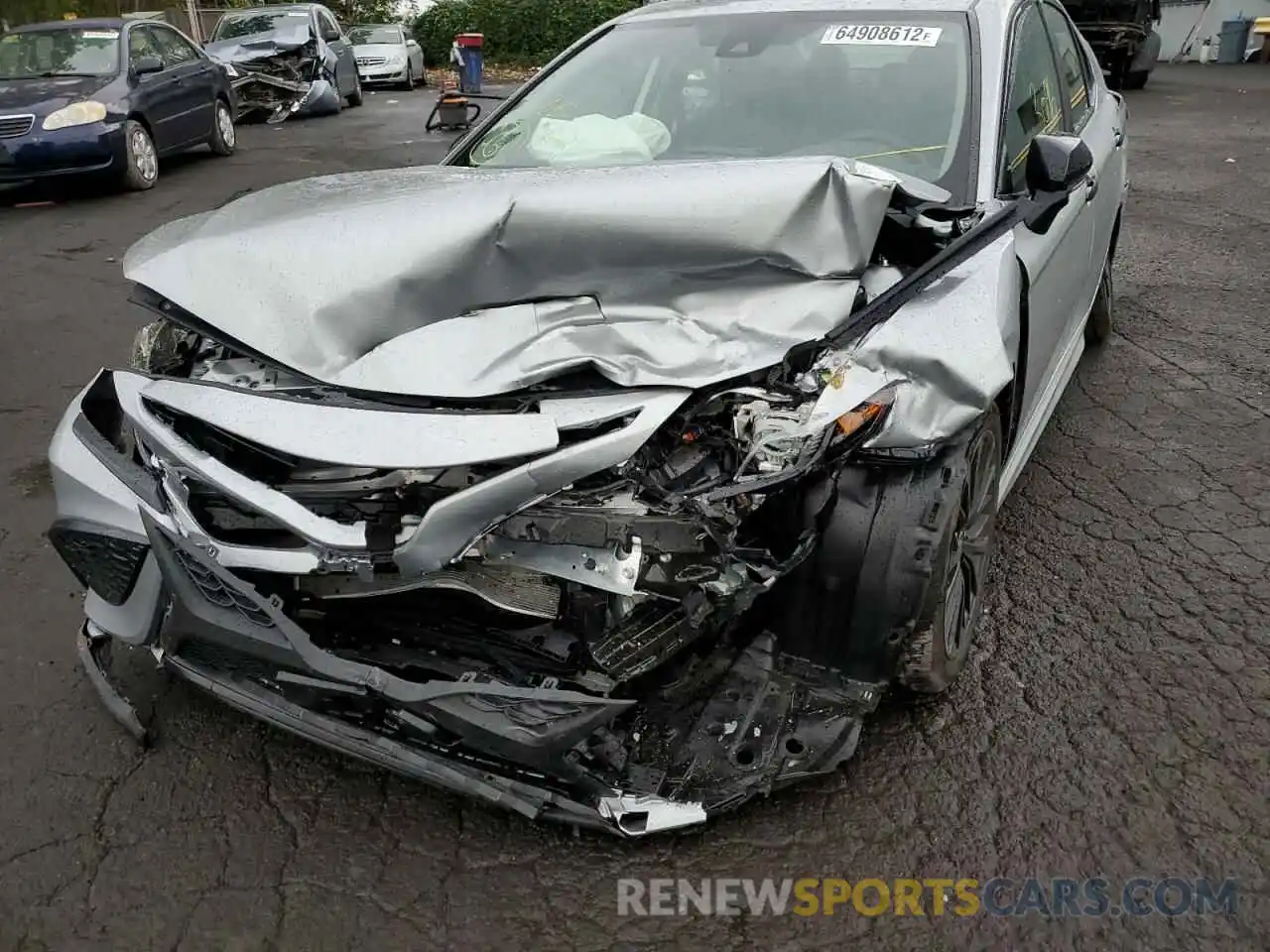 9 Photograph of a damaged car 4T1G11BK3NU071527 TOYOTA CAMRY 2022