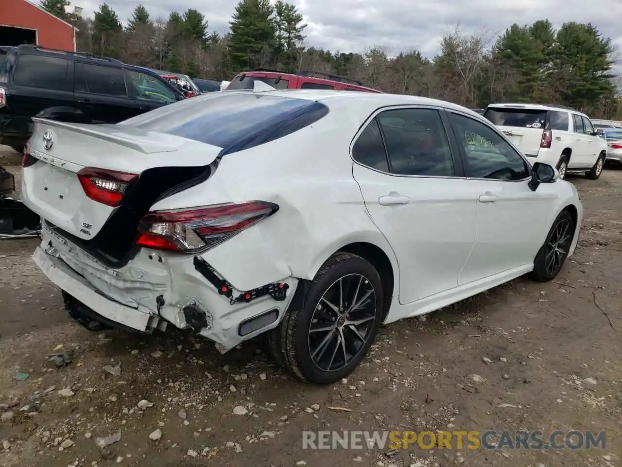 3 Photograph of a damaged car 4T1G11BK4NU058902 TOYOTA CAMRY 2022