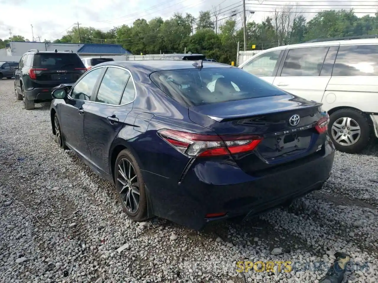 3 Photograph of a damaged car 4T1G11BK5NU060528 TOYOTA CAMRY 2022