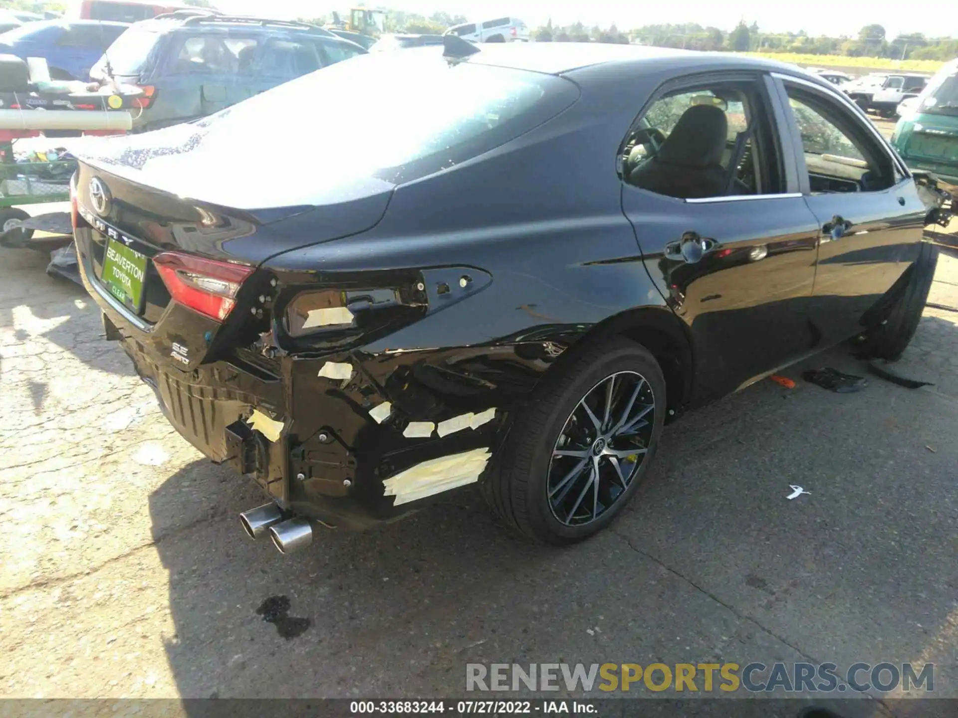 4 Photograph of a damaged car 4T1G11BK6NU064717 TOYOTA CAMRY 2022