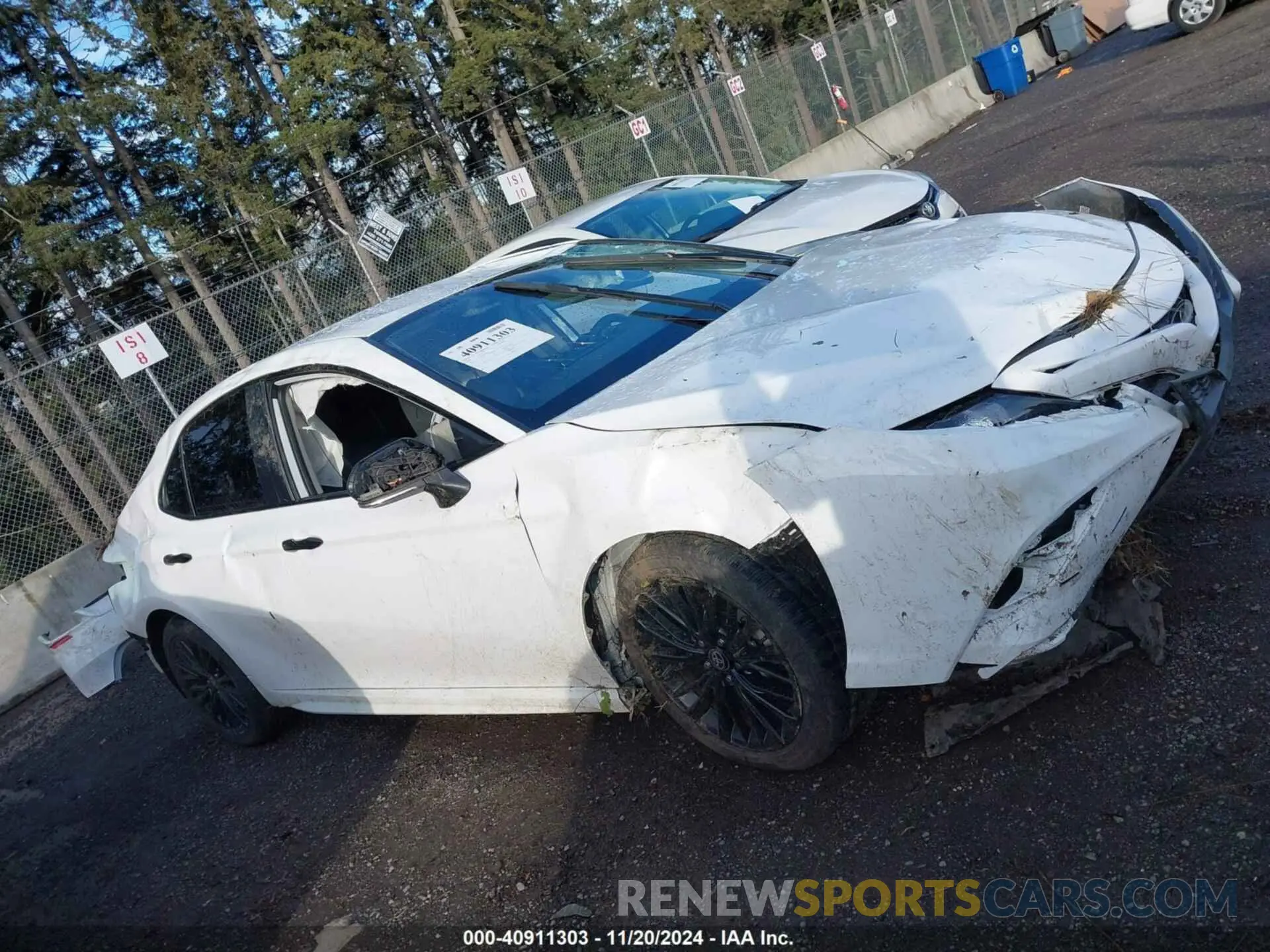 14 Photograph of a damaged car 4T1G11BK6NU066256 TOYOTA CAMRY 2022