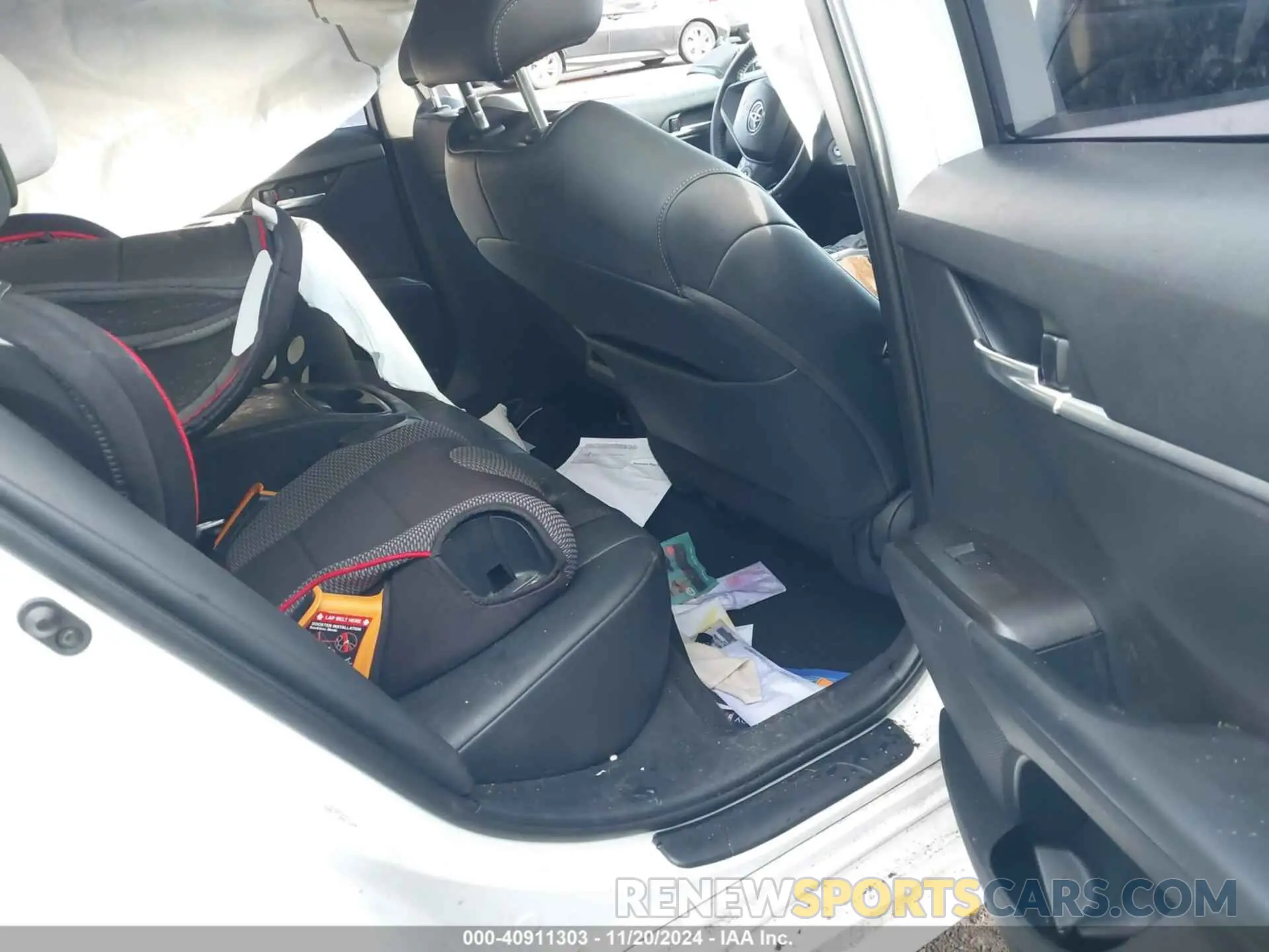 8 Photograph of a damaged car 4T1G11BK6NU066256 TOYOTA CAMRY 2022