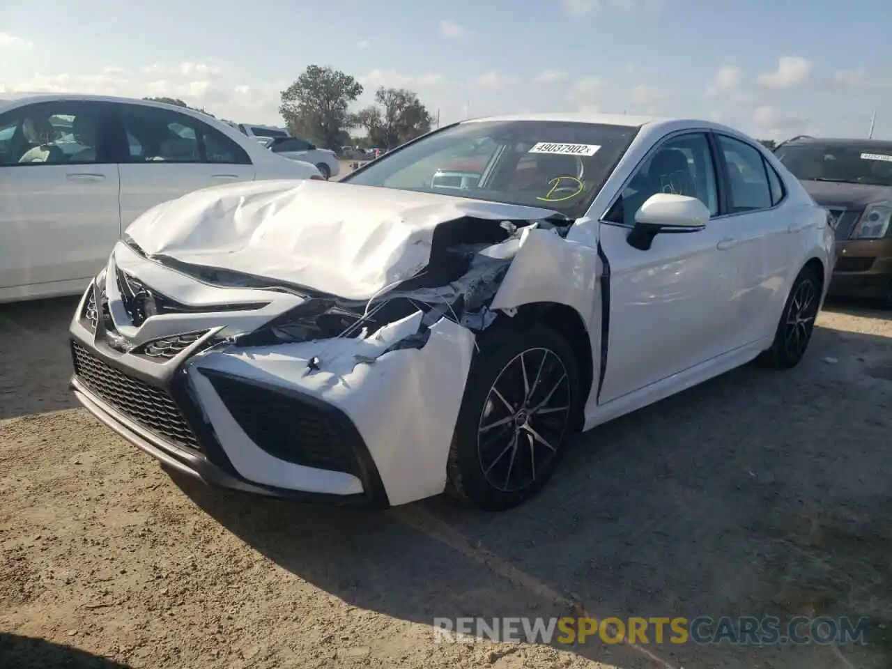 2 Photograph of a damaged car 4T1G11BK8NU051077 TOYOTA CAMRY 2022