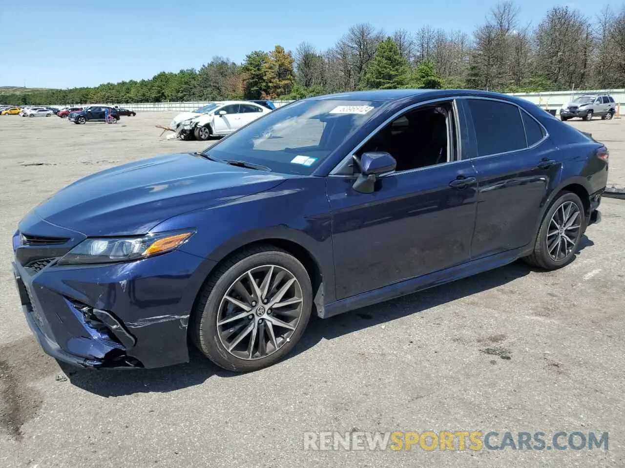 1 Photograph of a damaged car 4T1G11BK8NU059633 TOYOTA CAMRY 2022
