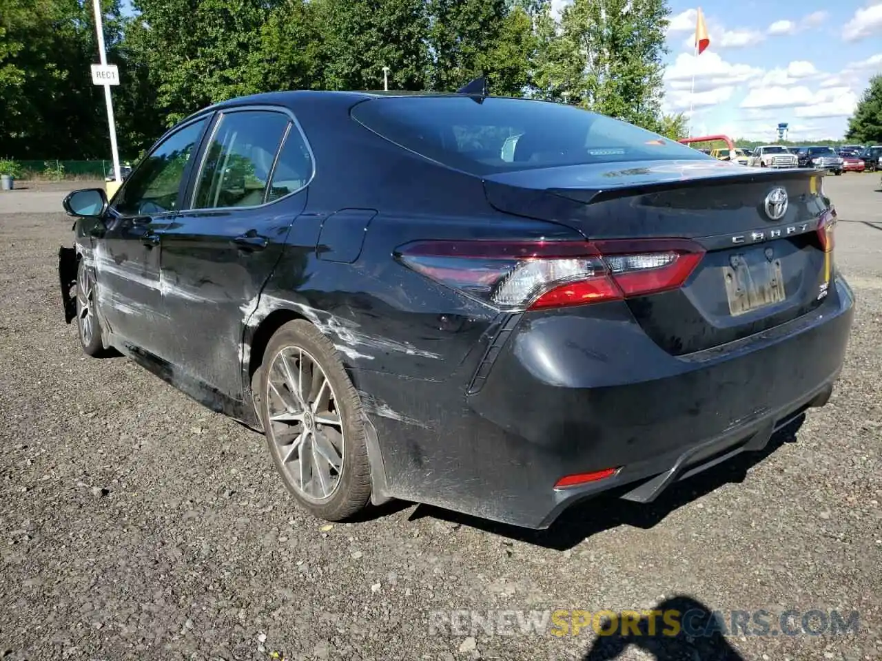 3 Photograph of a damaged car 4T1G11BK8NU061379 TOYOTA CAMRY 2022