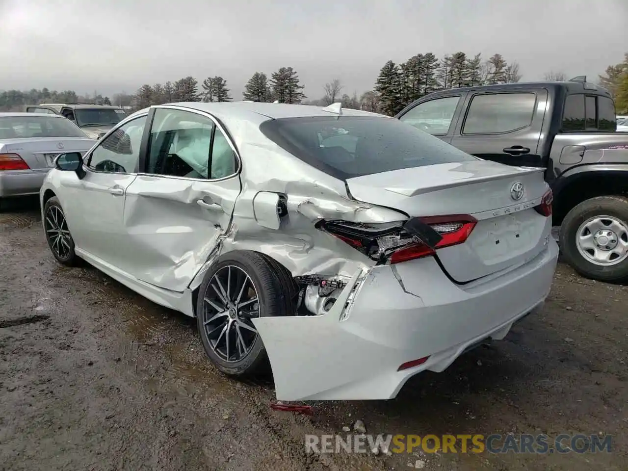 3 Photograph of a damaged car 4T1G11BK9NU055719 TOYOTA CAMRY 2022