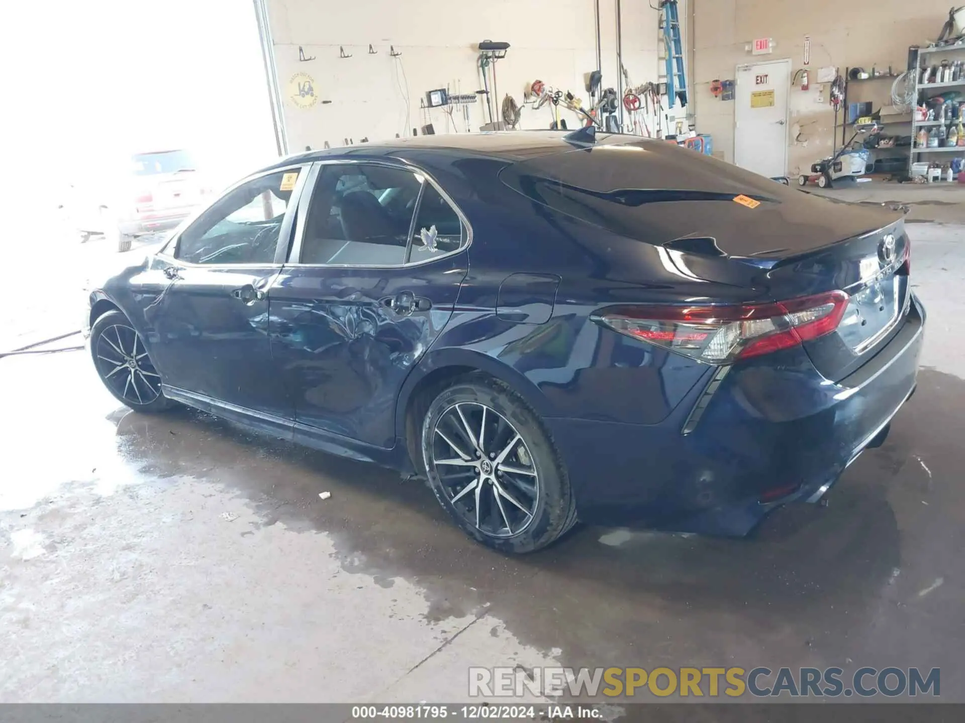 3 Photograph of a damaged car 4T1G11BK9NU060855 TOYOTA CAMRY 2022