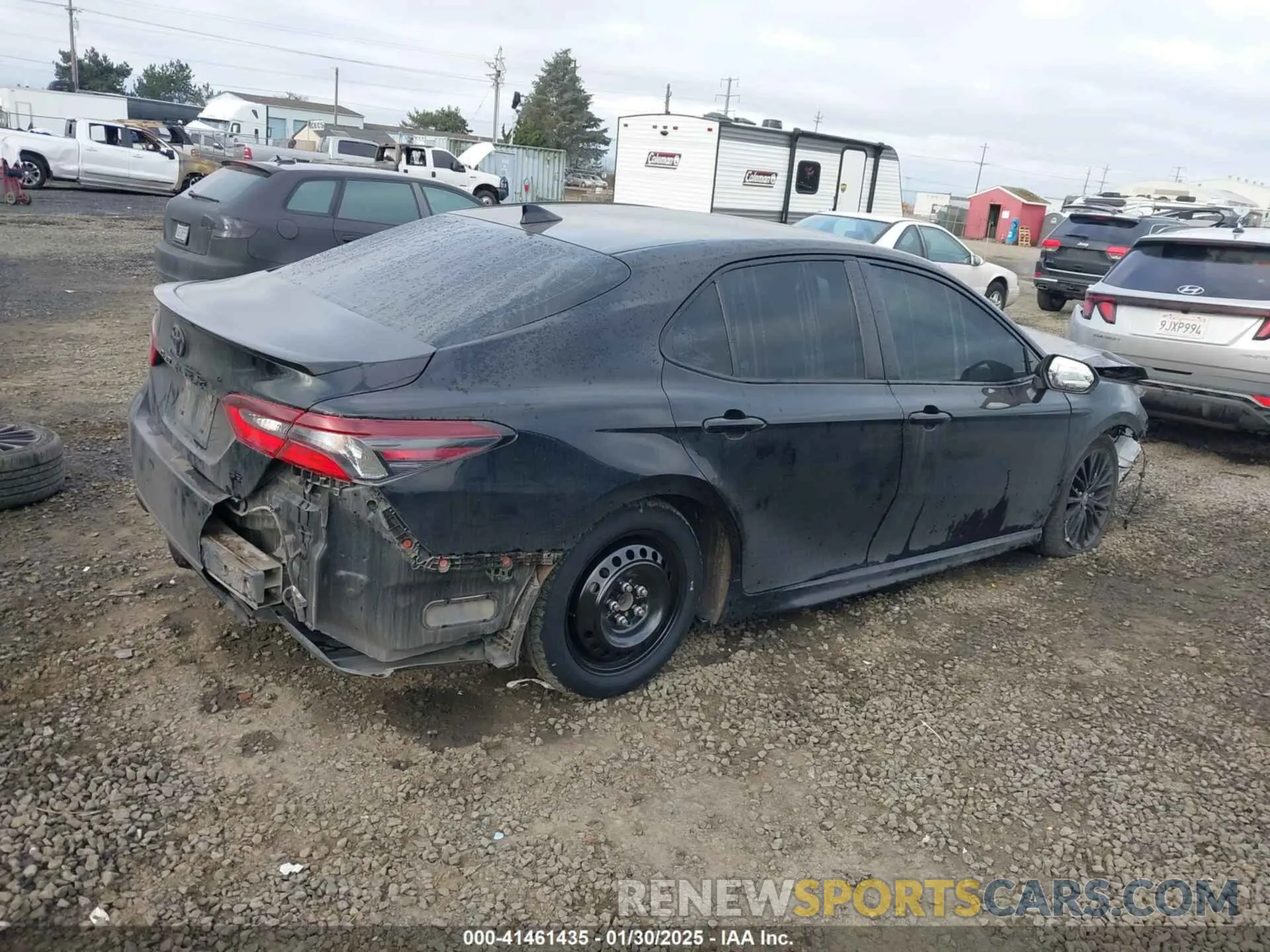 4 Photograph of a damaged car 4T1G31AK0NU040196 TOYOTA CAMRY 2022