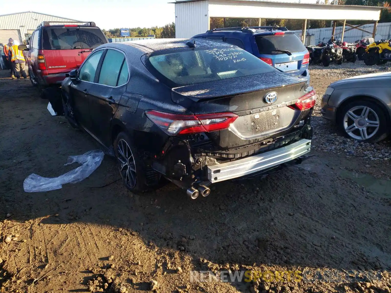 3 Photograph of a damaged car 4T1G31AK0NU571477 TOYOTA CAMRY 2022