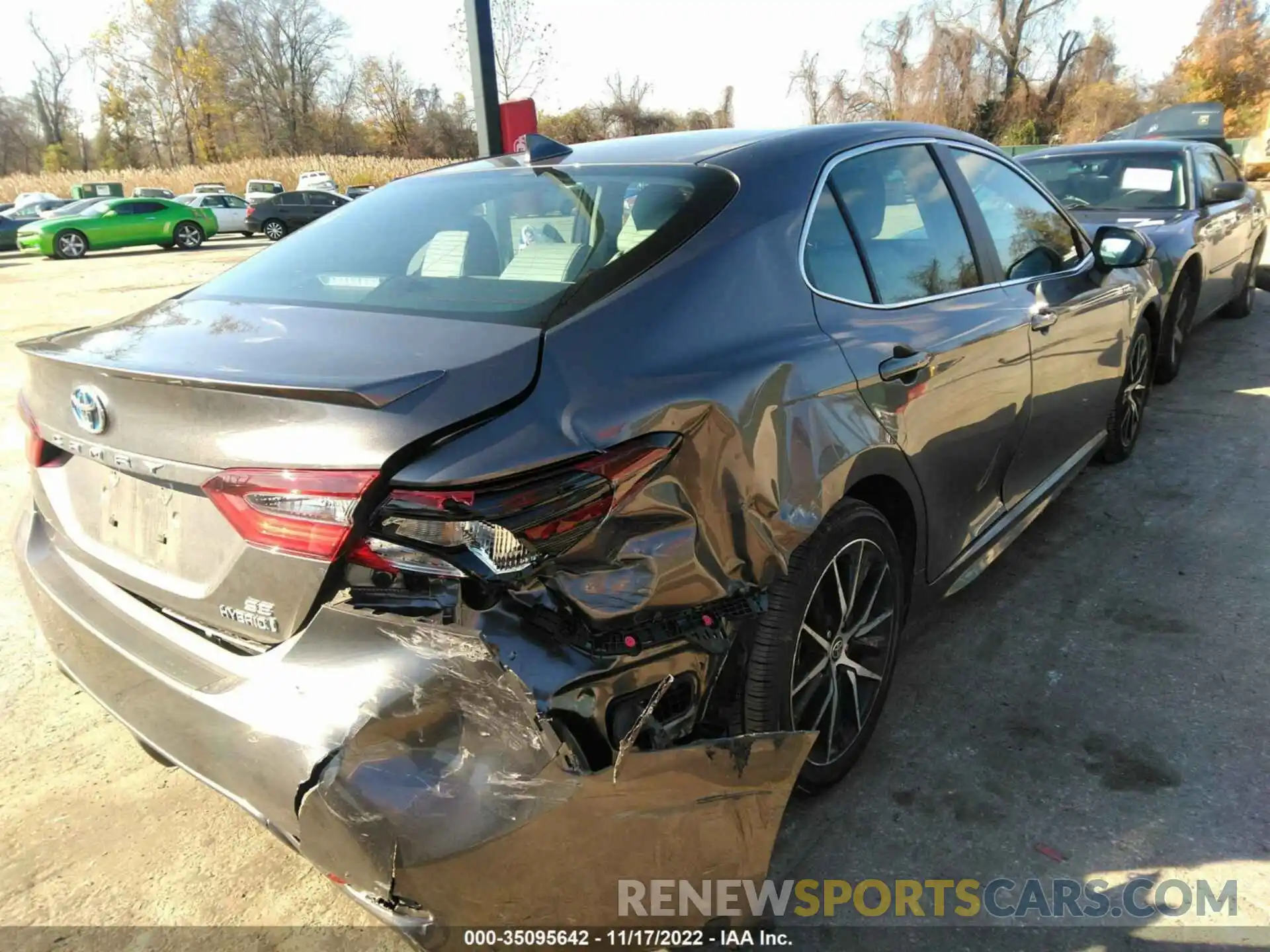 4 Photograph of a damaged car 4T1G31AK0NU574315 TOYOTA CAMRY 2022