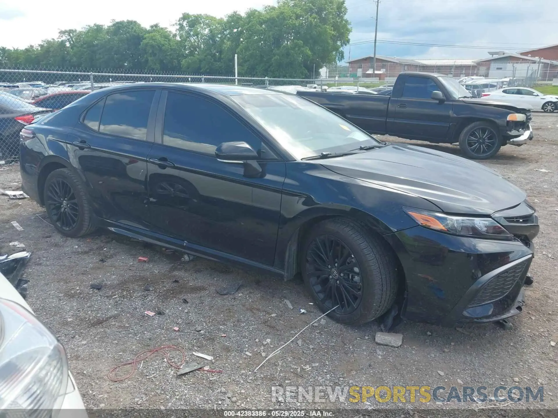 12 Photograph of a damaged car 4T1G31AK2NU032374 TOYOTA CAMRY 2022