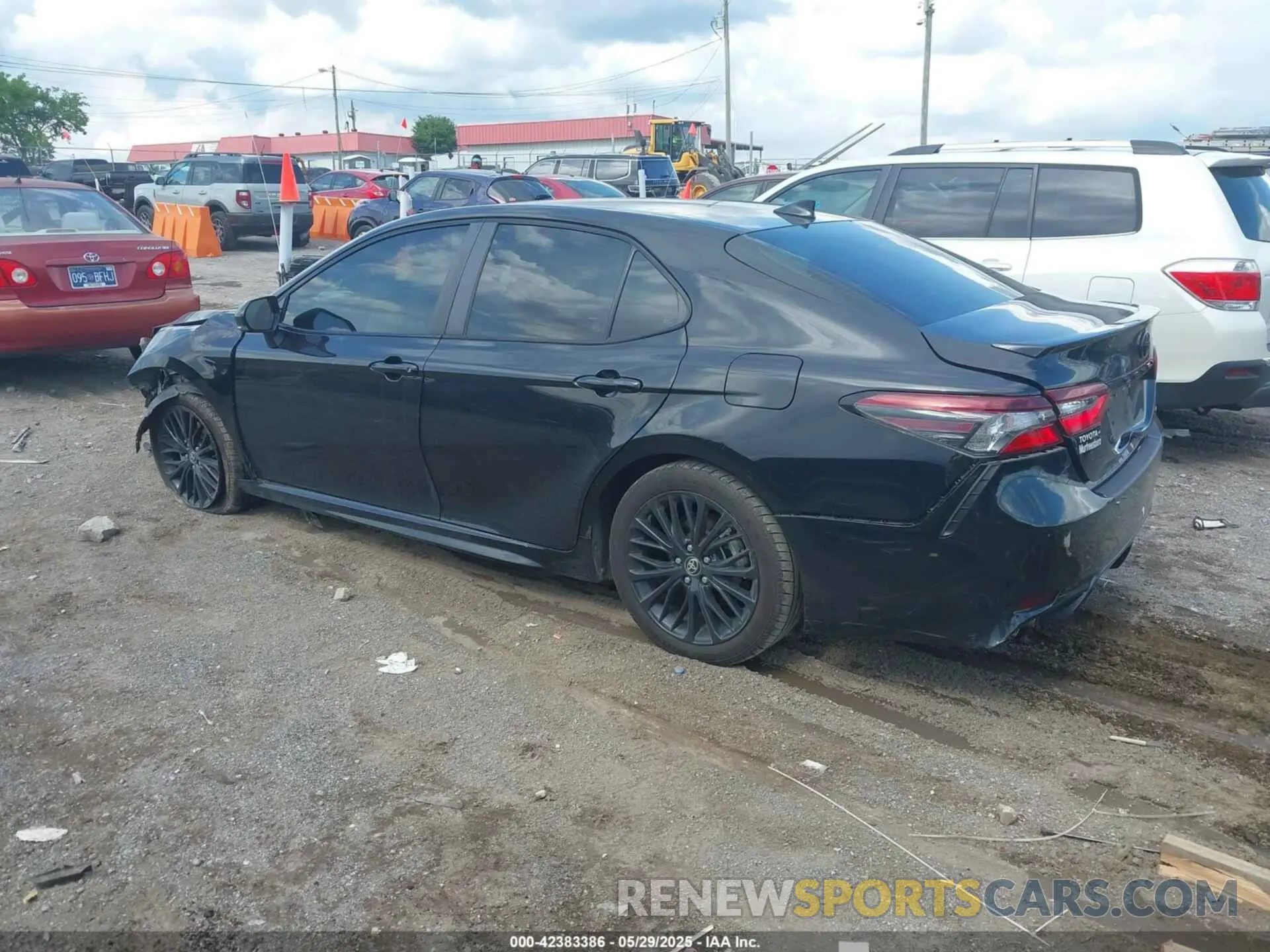 13 Photograph of a damaged car 4T1G31AK2NU032374 TOYOTA CAMRY 2022