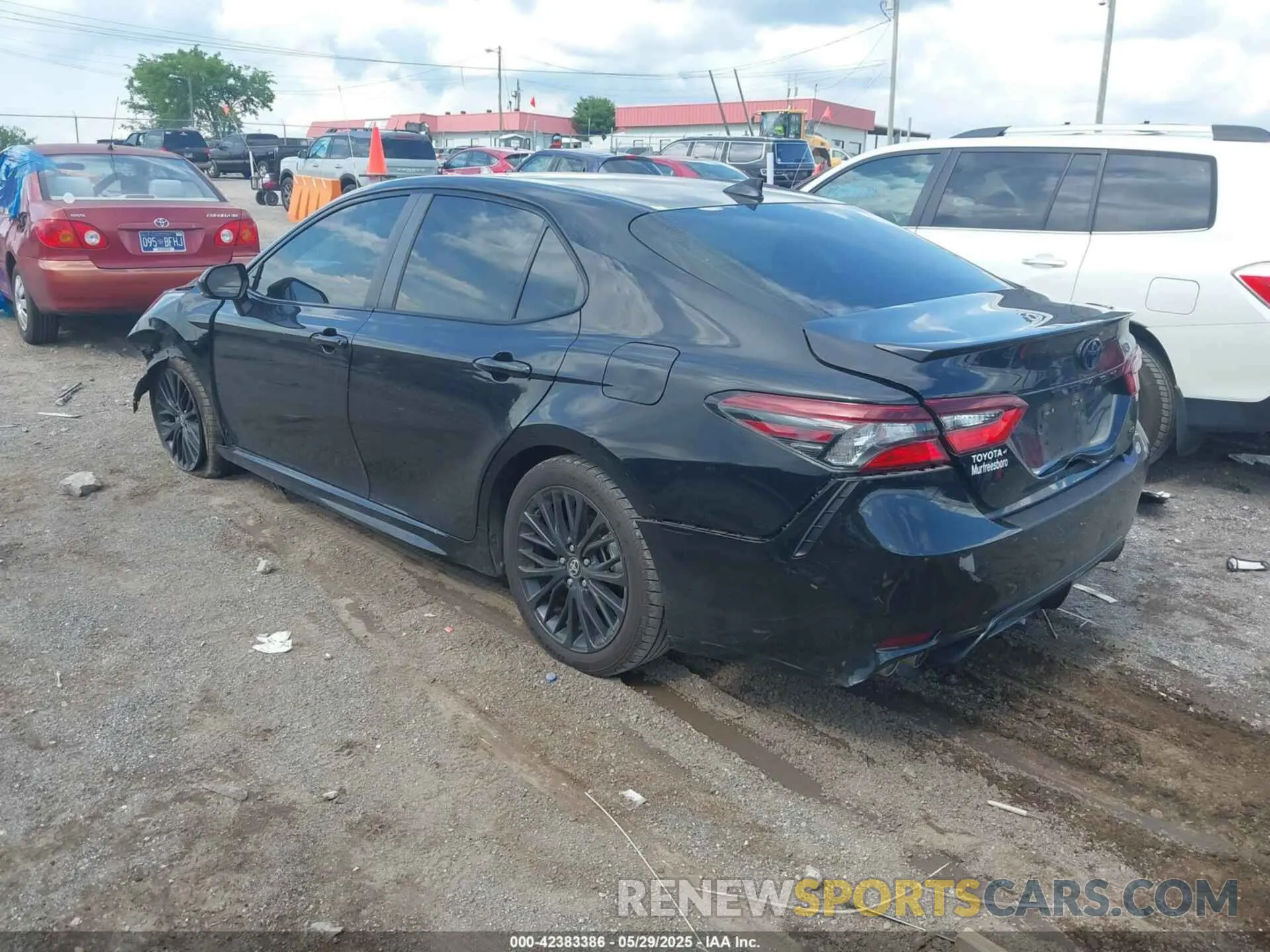 3 Photograph of a damaged car 4T1G31AK2NU032374 TOYOTA CAMRY 2022