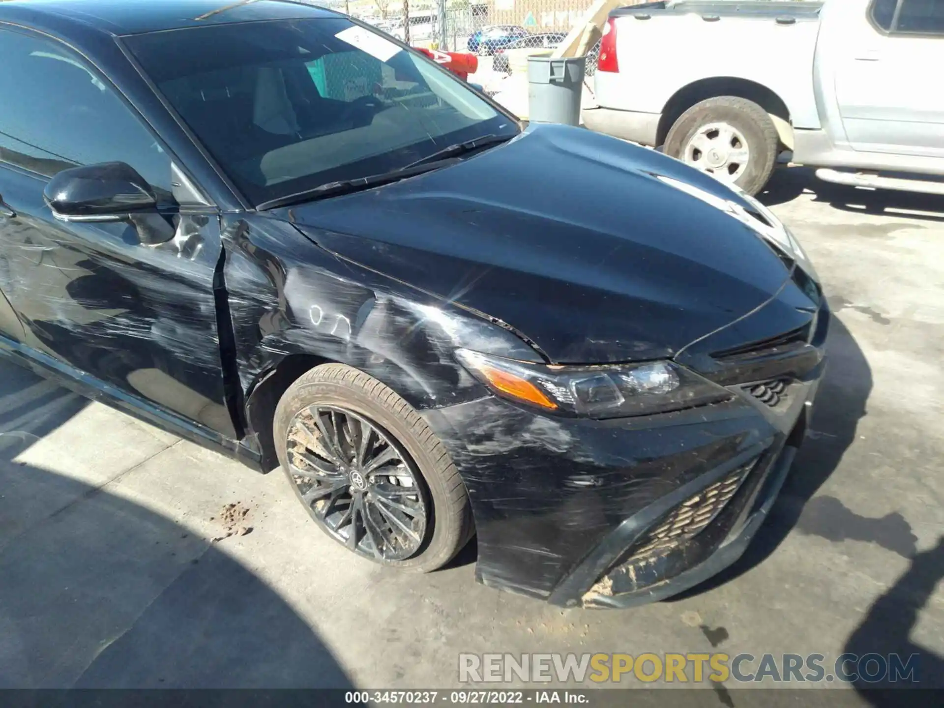 6 Photograph of a damaged car 4T1G31AK2NU033864 TOYOTA CAMRY 2022