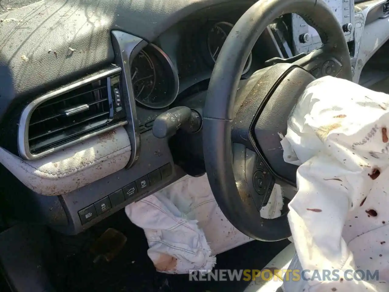 8 Photograph of a damaged car 4T1G31AK2NU035601 TOYOTA CAMRY 2022