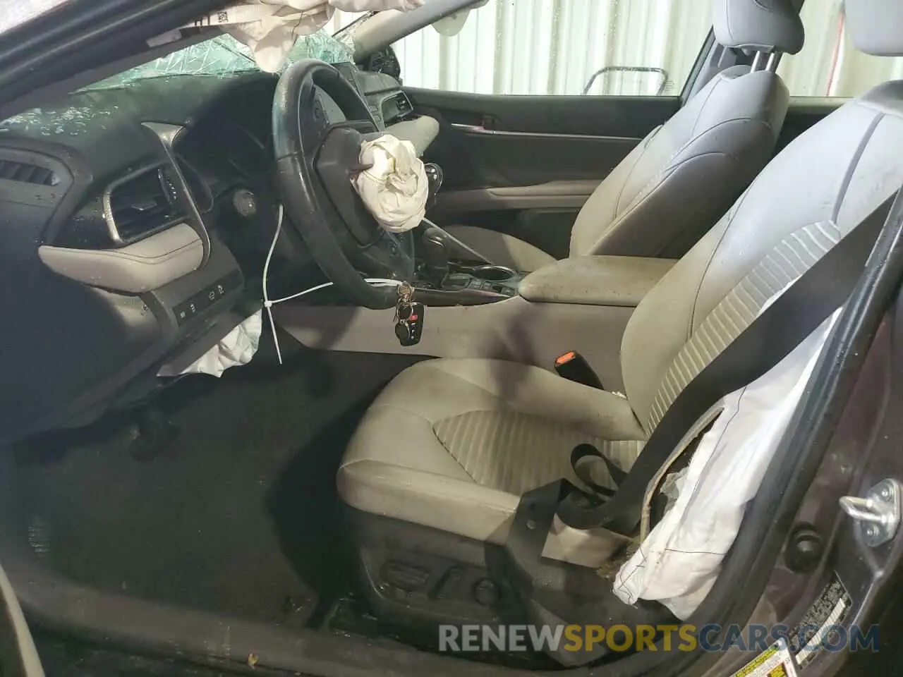 7 Photograph of a damaged car 4T1G31AK2NU579192 TOYOTA CAMRY 2022