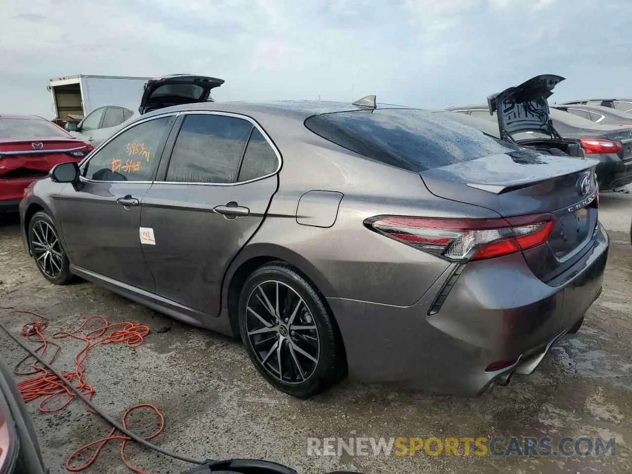 2 Photograph of a damaged car 4T1G31AK2NU598793 TOYOTA CAMRY 2022