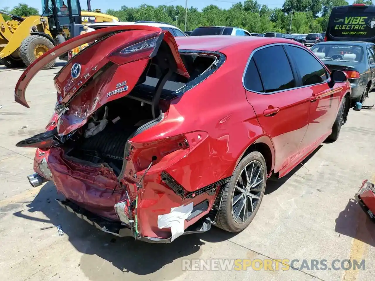 4 Photograph of a damaged car 4T1G31AK3NU039396 TOYOTA CAMRY 2022