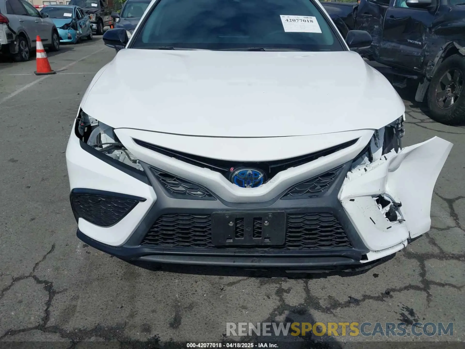 6 Photograph of a damaged car 4T1G31AK5NU042347 TOYOTA CAMRY 2022