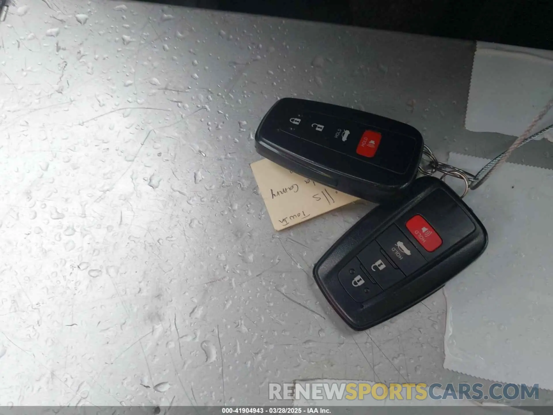11 Photograph of a damaged car 4T1G31AK5NU044700 TOYOTA CAMRY 2022