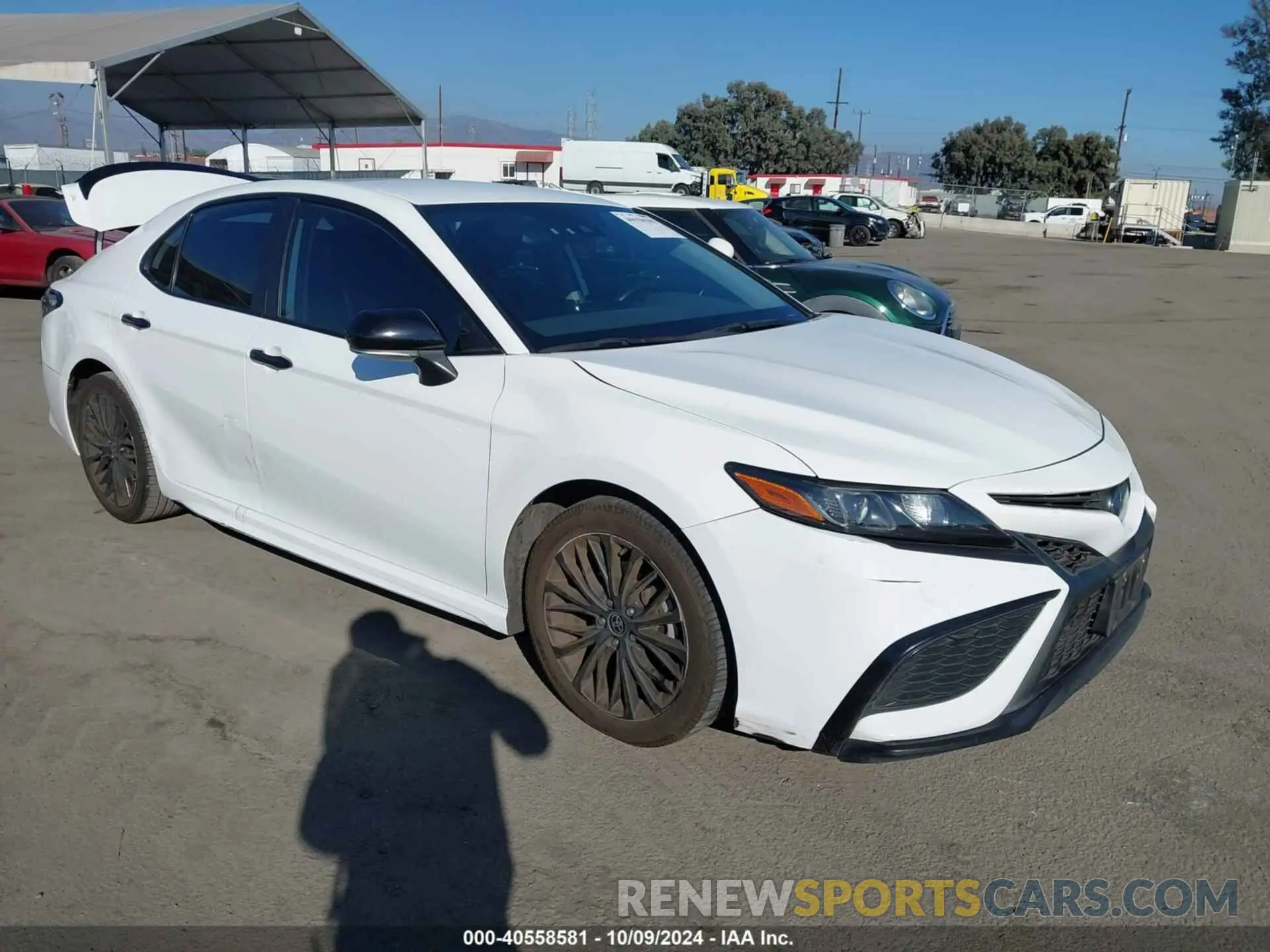 1 Photograph of a damaged car 4T1G31AK7NU033505 TOYOTA CAMRY 2022