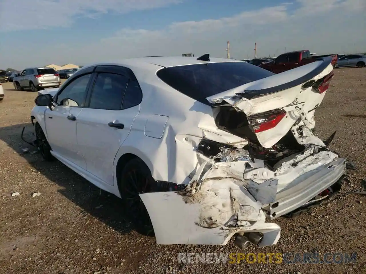 3 Photograph of a damaged car 4T1G31AK9NU037426 TOYOTA CAMRY 2022