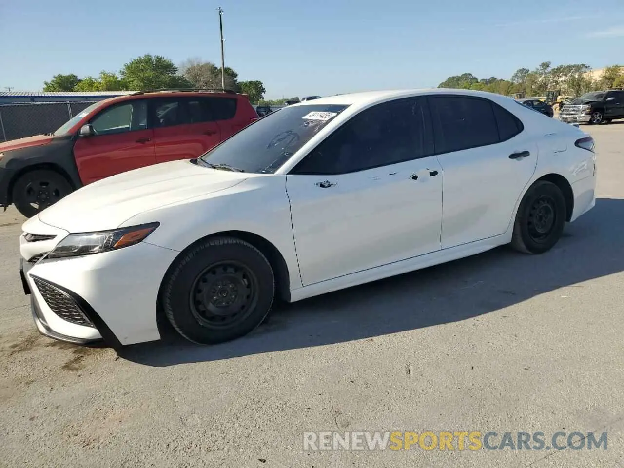 1 Photograph of a damaged car 4T1G31AKXNU032638 TOYOTA CAMRY 2022