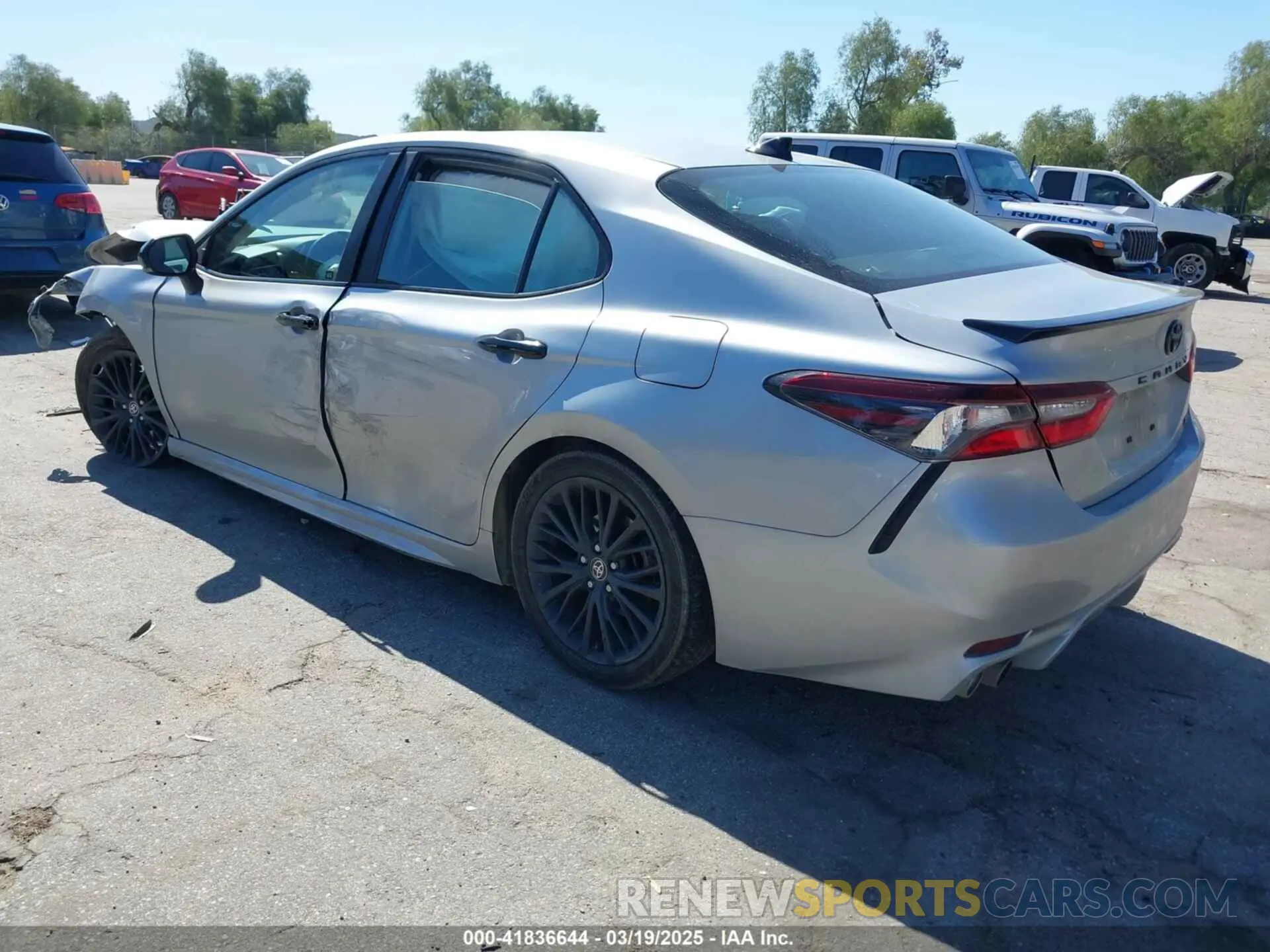 3 Photograph of a damaged car 4T1G31AKXNU045759 TOYOTA CAMRY 2022