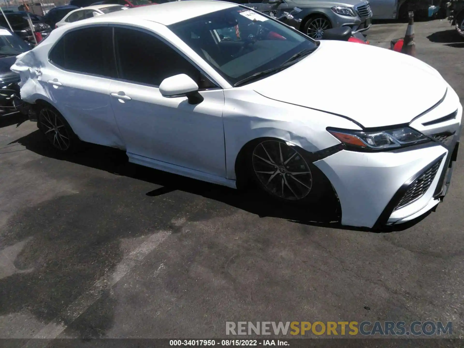 6 Photograph of a damaged car 4T1G31AKXNU583913 TOYOTA CAMRY 2022