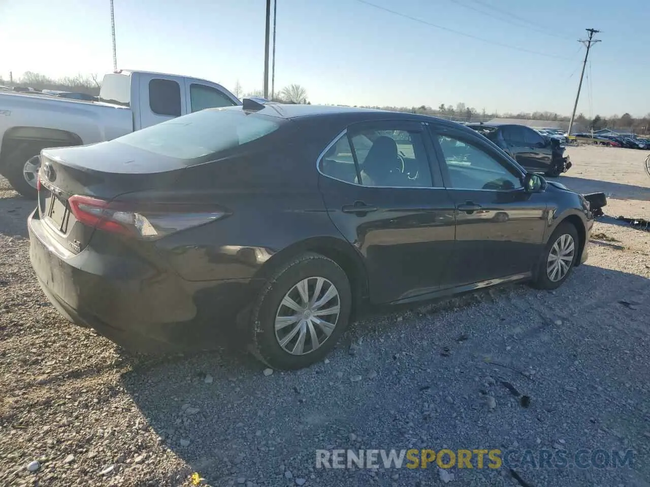 3 Photograph of a damaged car 4T1H31AK1NU589216 TOYOTA CAMRY 2022