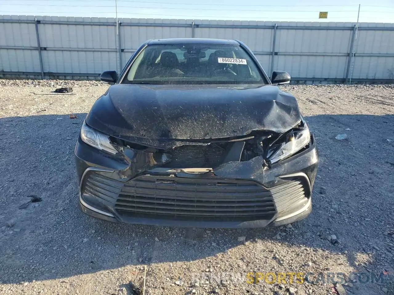 5 Photograph of a damaged car 4T1H31AK1NU589216 TOYOTA CAMRY 2022